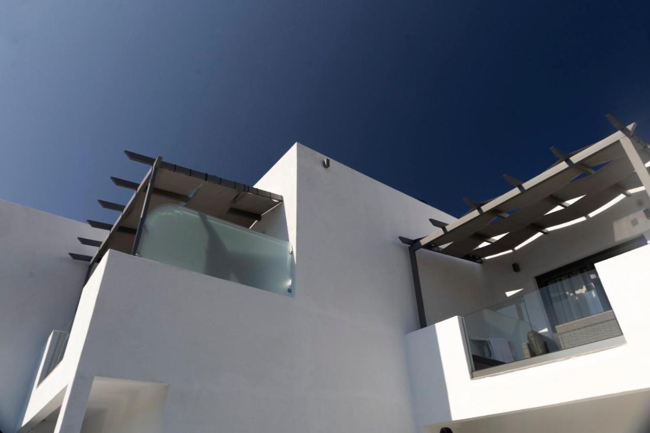 Skyros Blue Suites Exterior photo